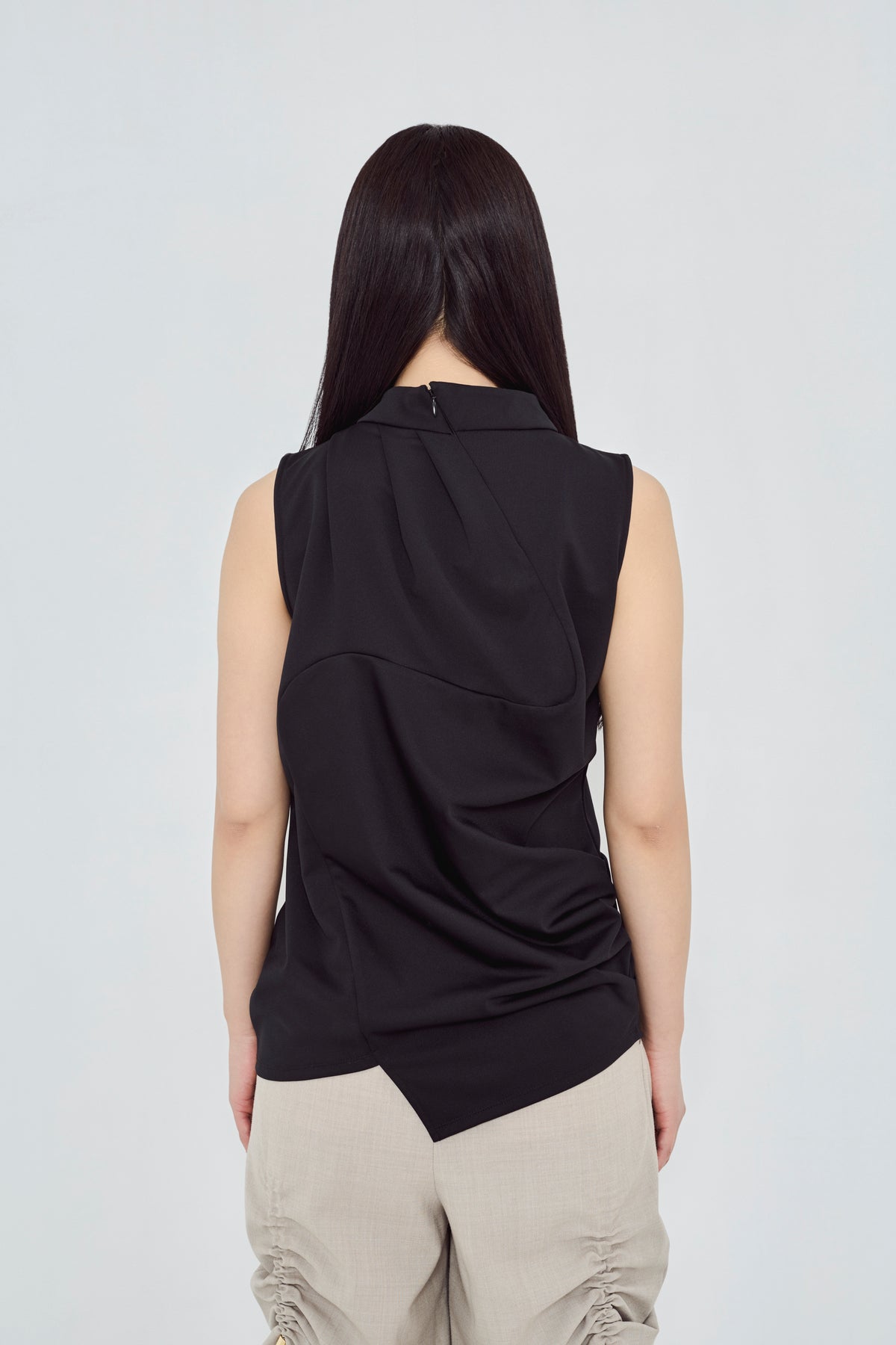 wave sleeveless tops
