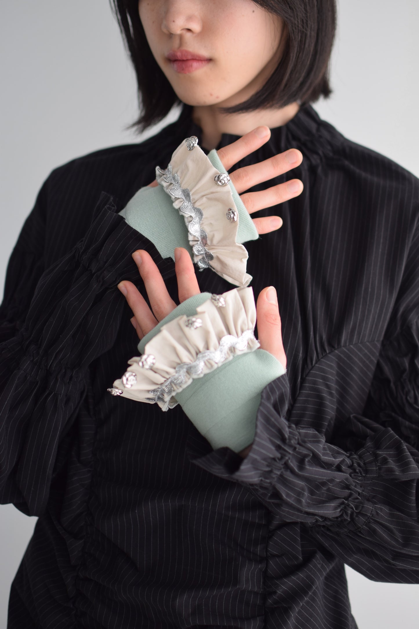 up-and-down gloves