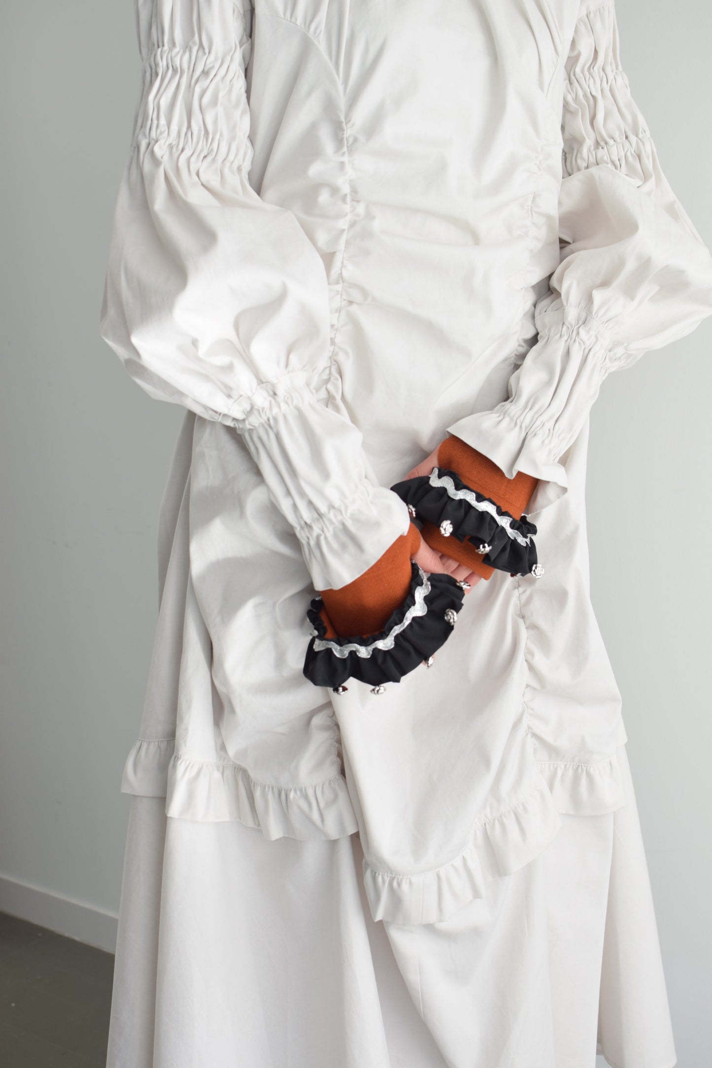 up-and-down gloves