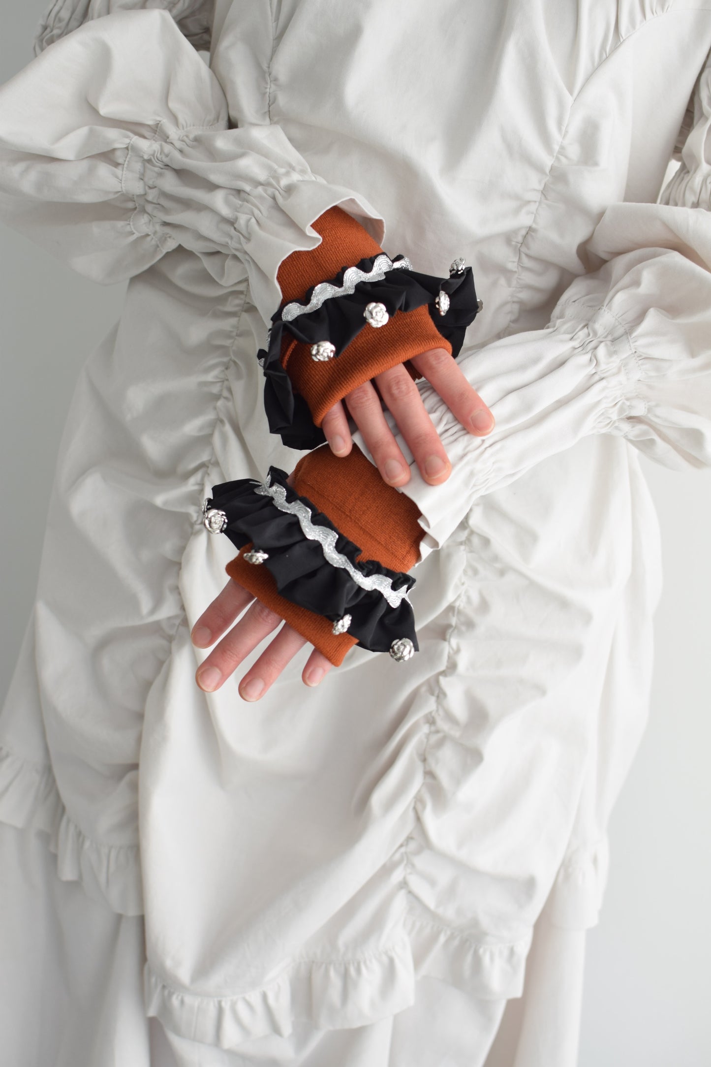 up-and-down gloves