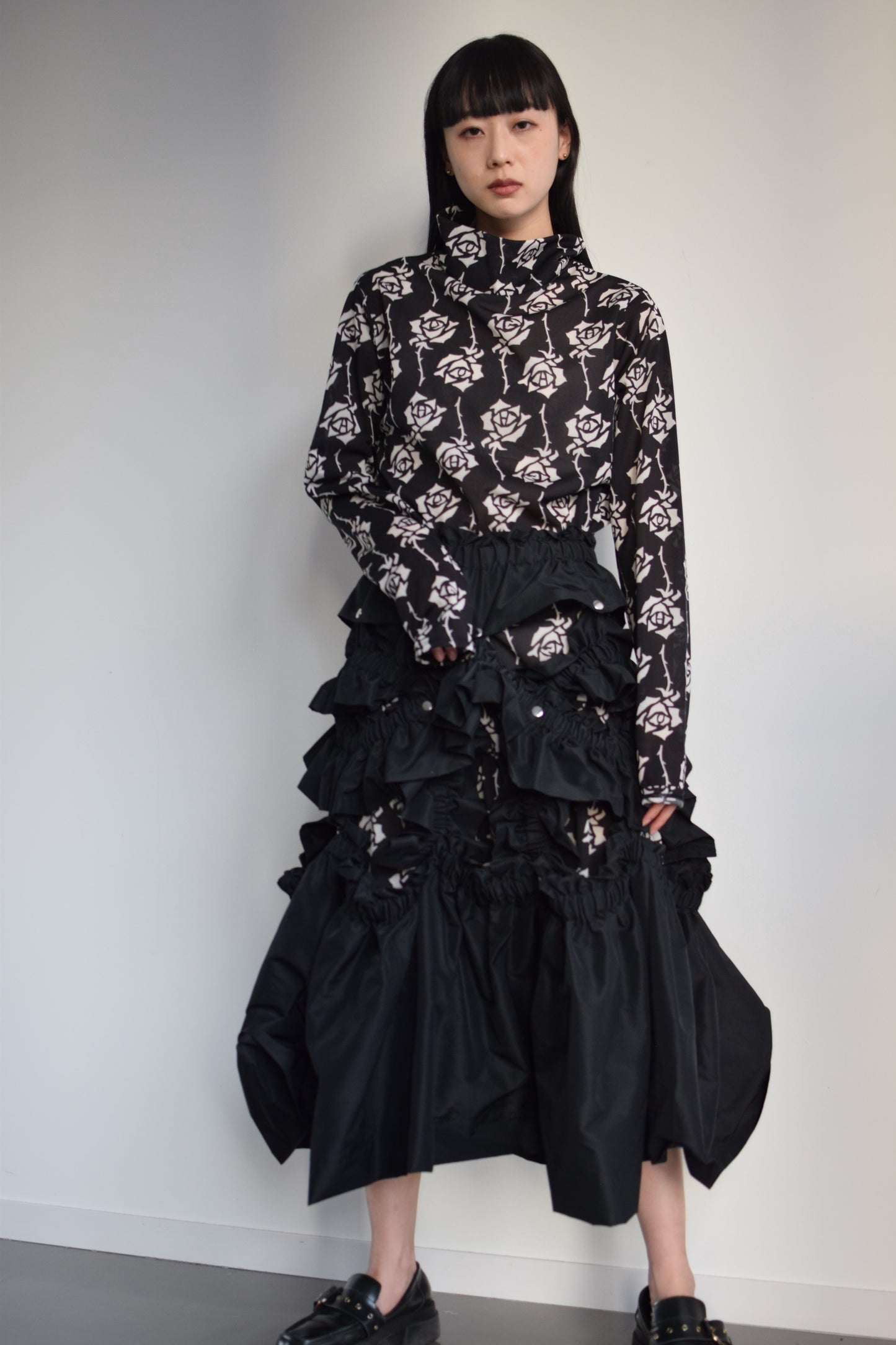 thorny long tops