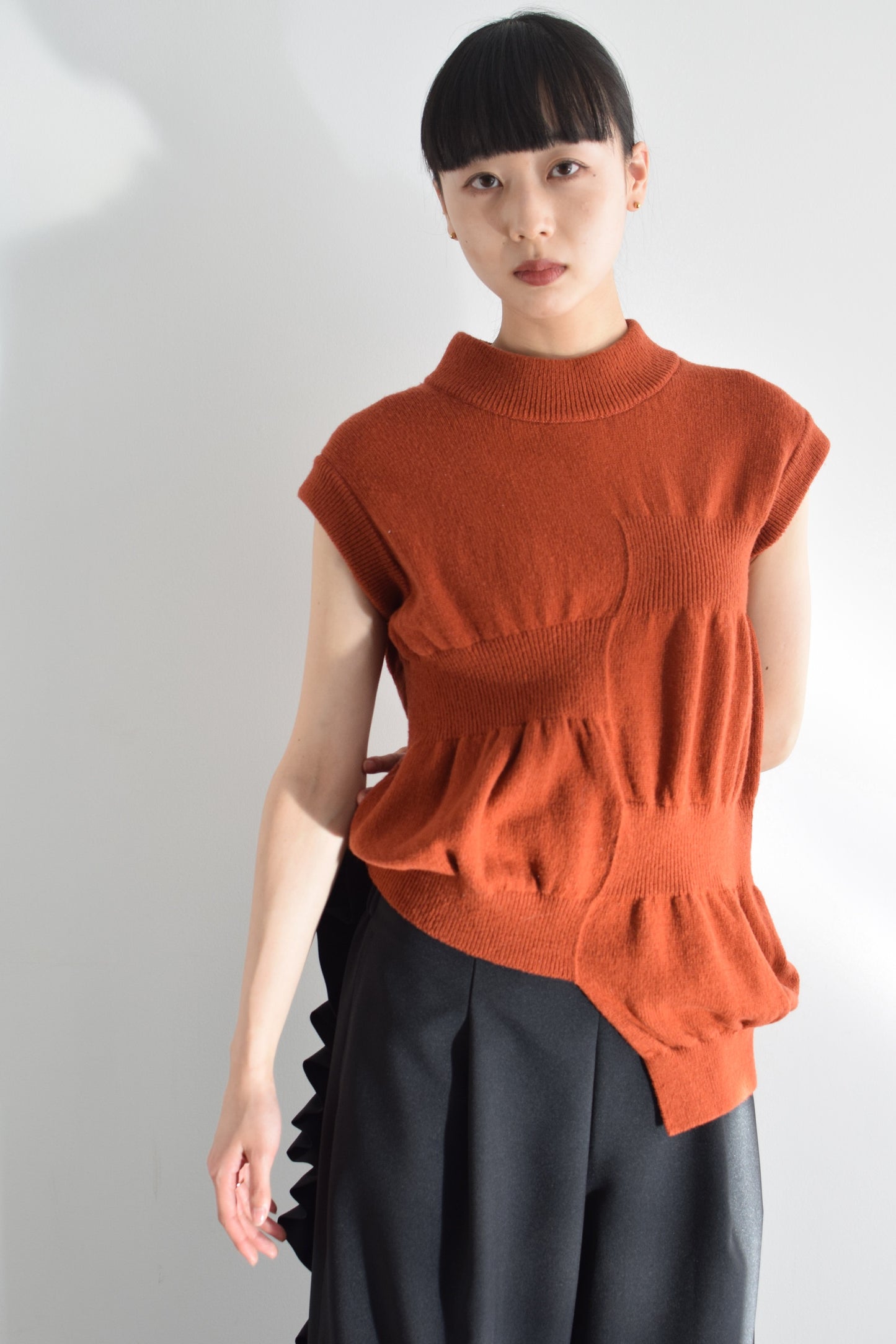 up-and-down knit vest