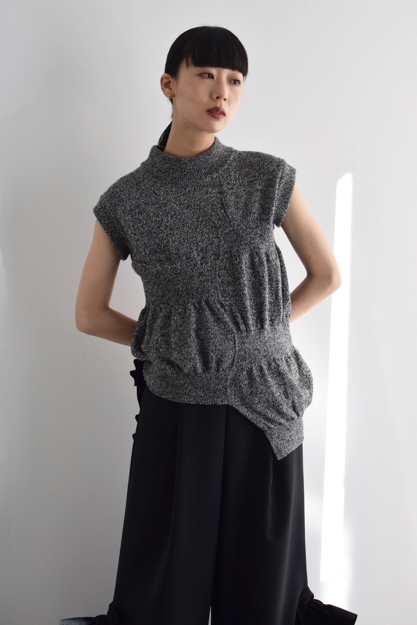 up-and-down knit vest