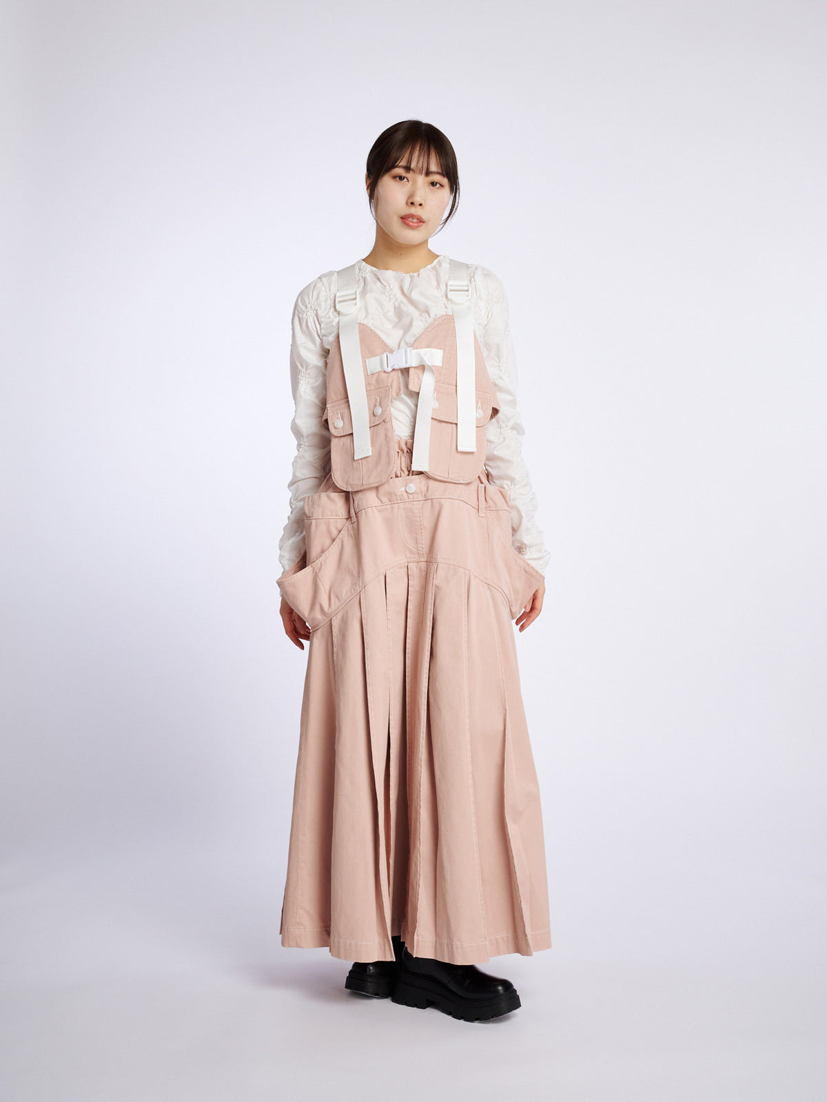 look-forward skirt