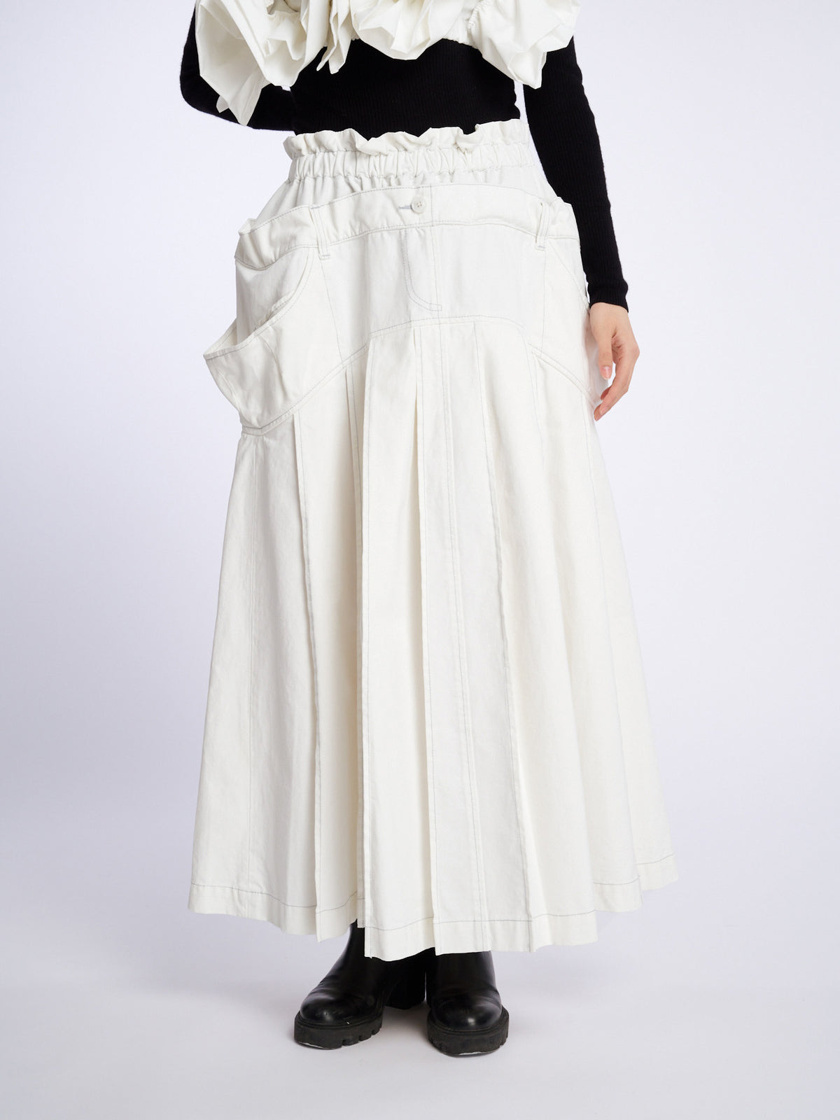 look-forward skirt