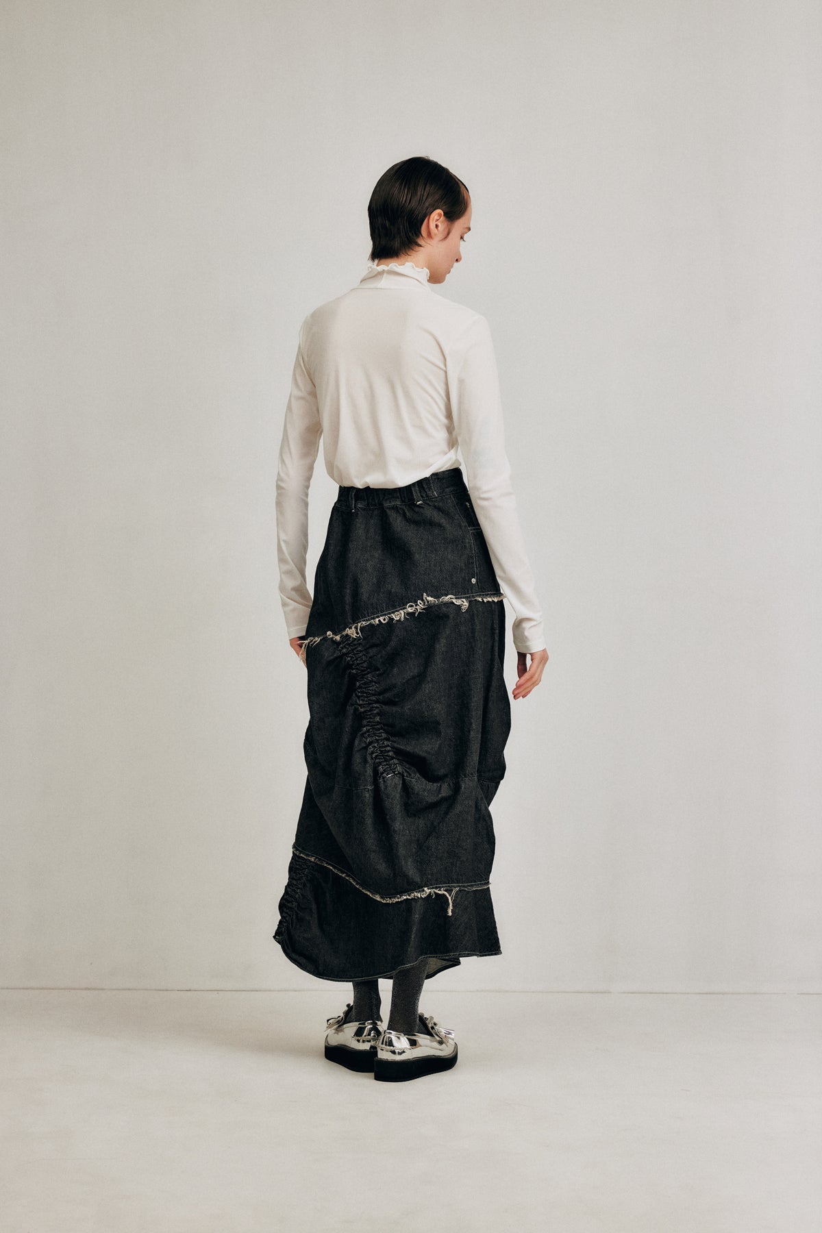 bound skirt
