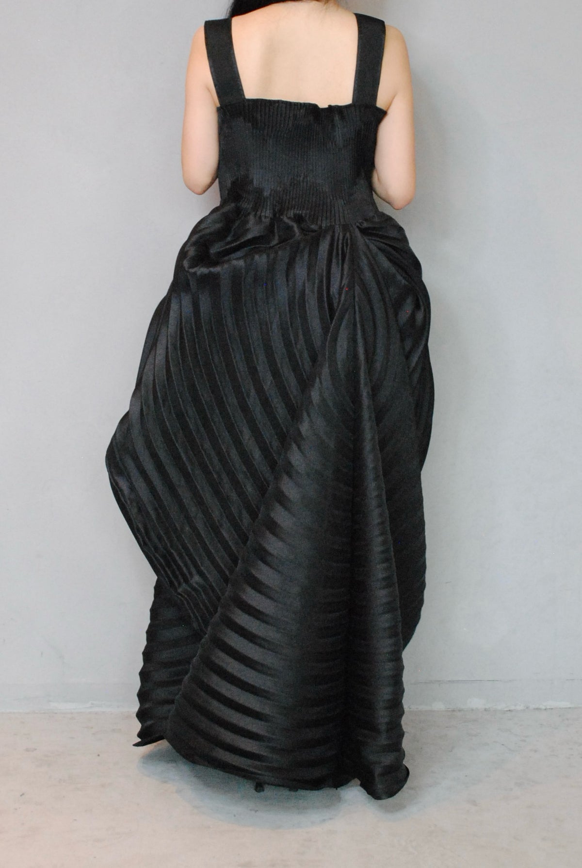 mick dress