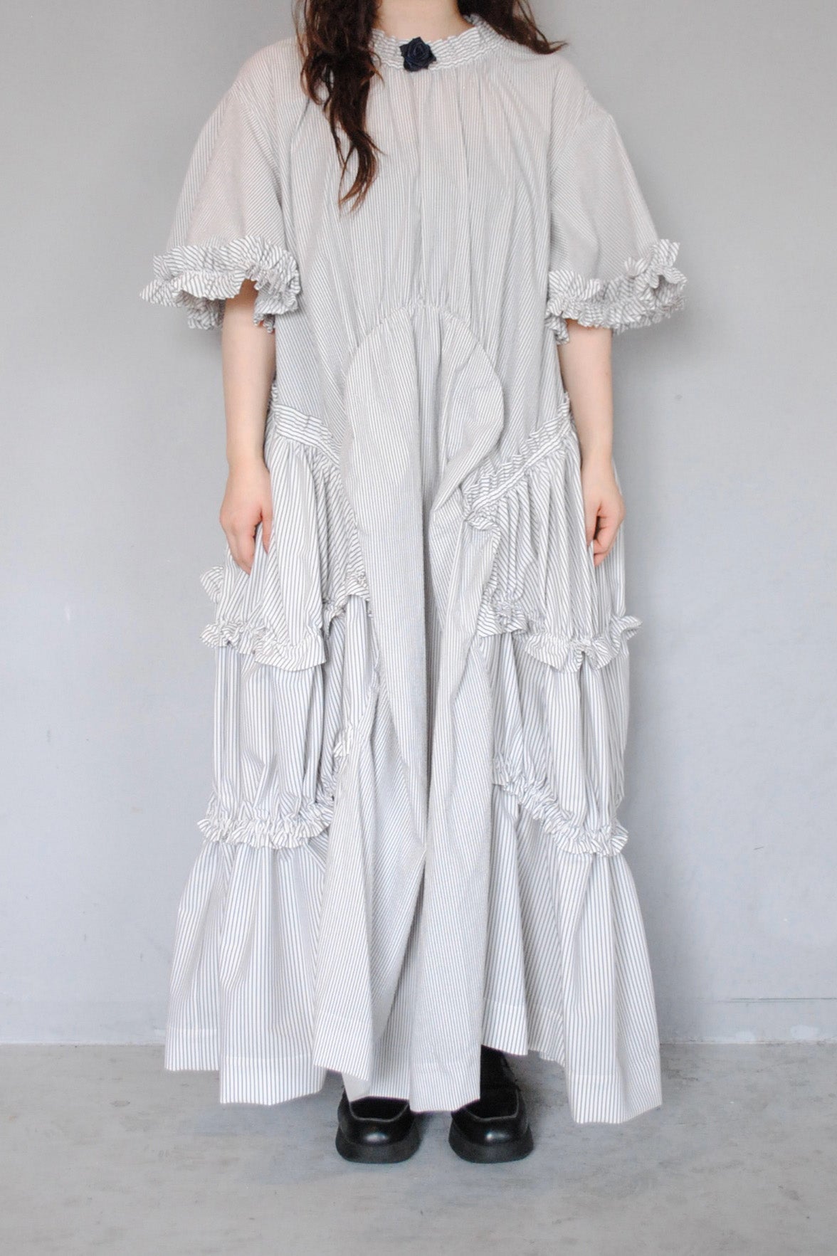 daisy dress