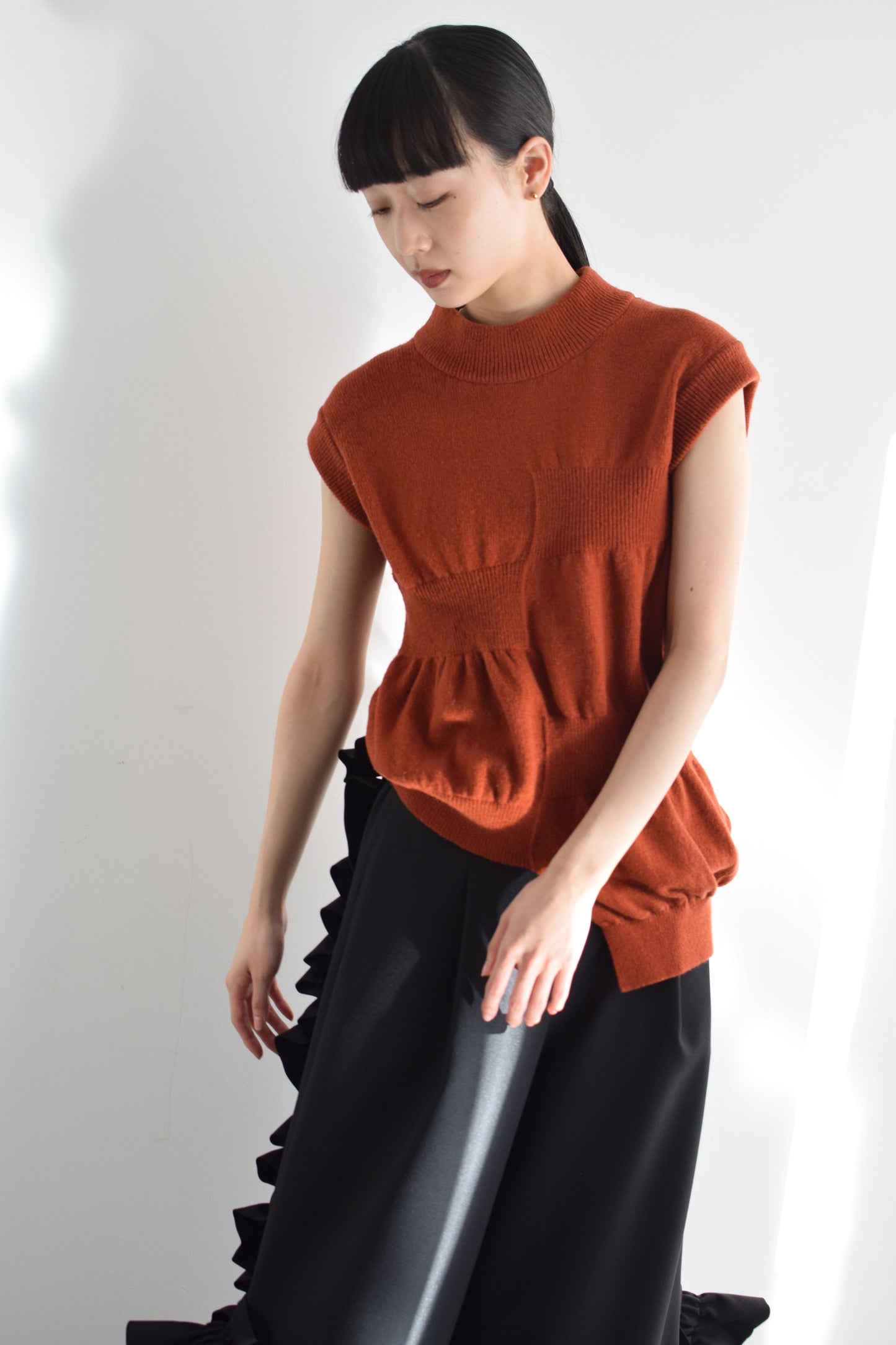 up-and-down knit vest