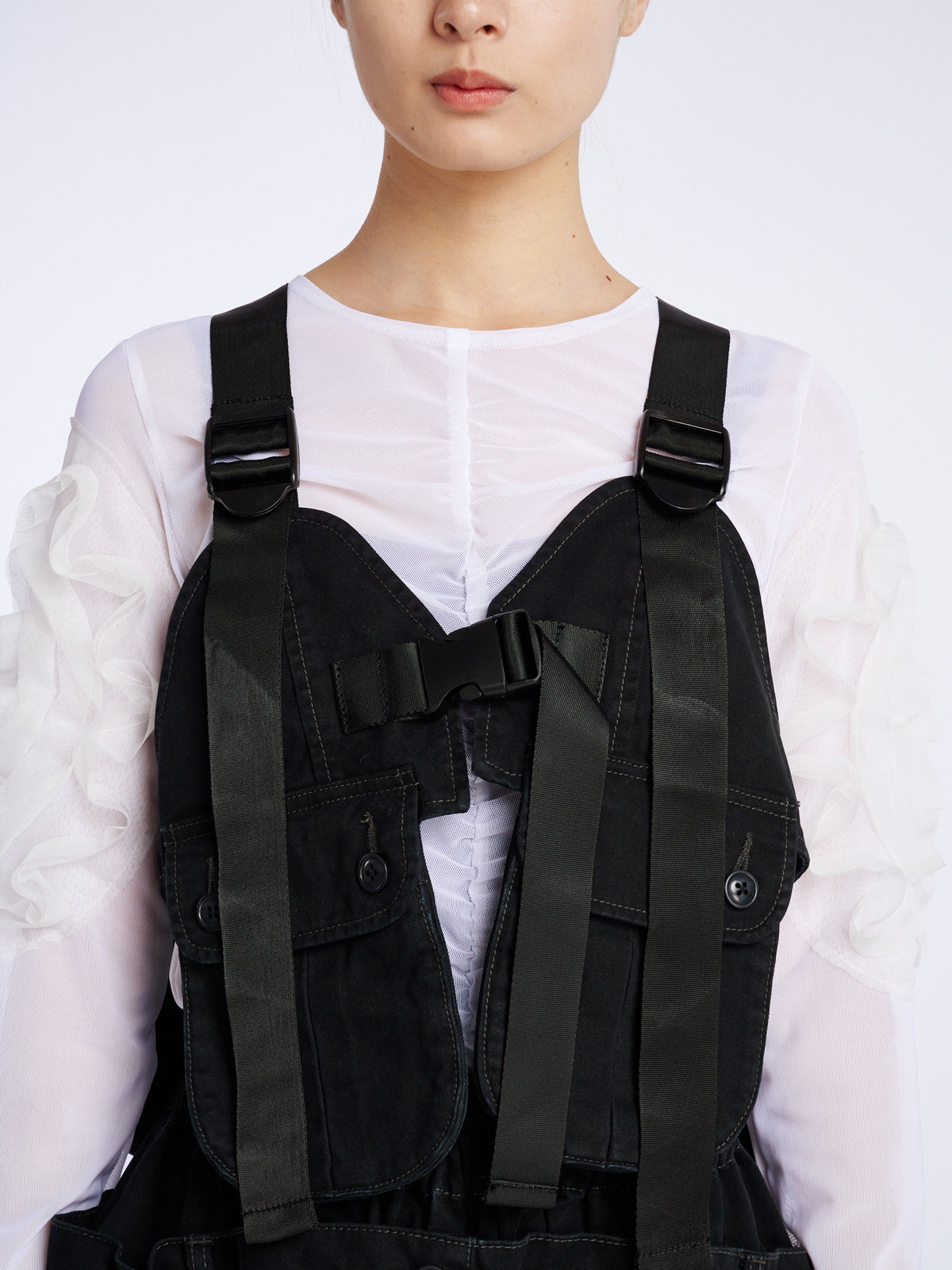 look-forward vest