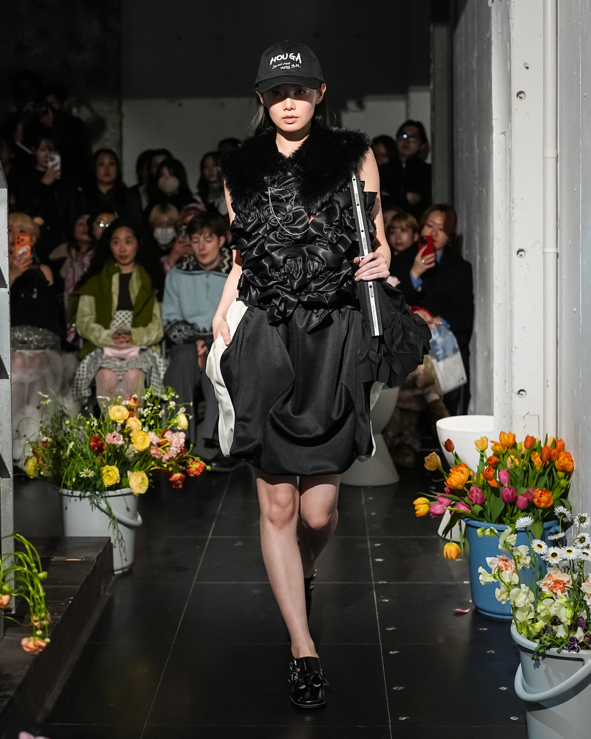 [Banquet] heaven frill vest