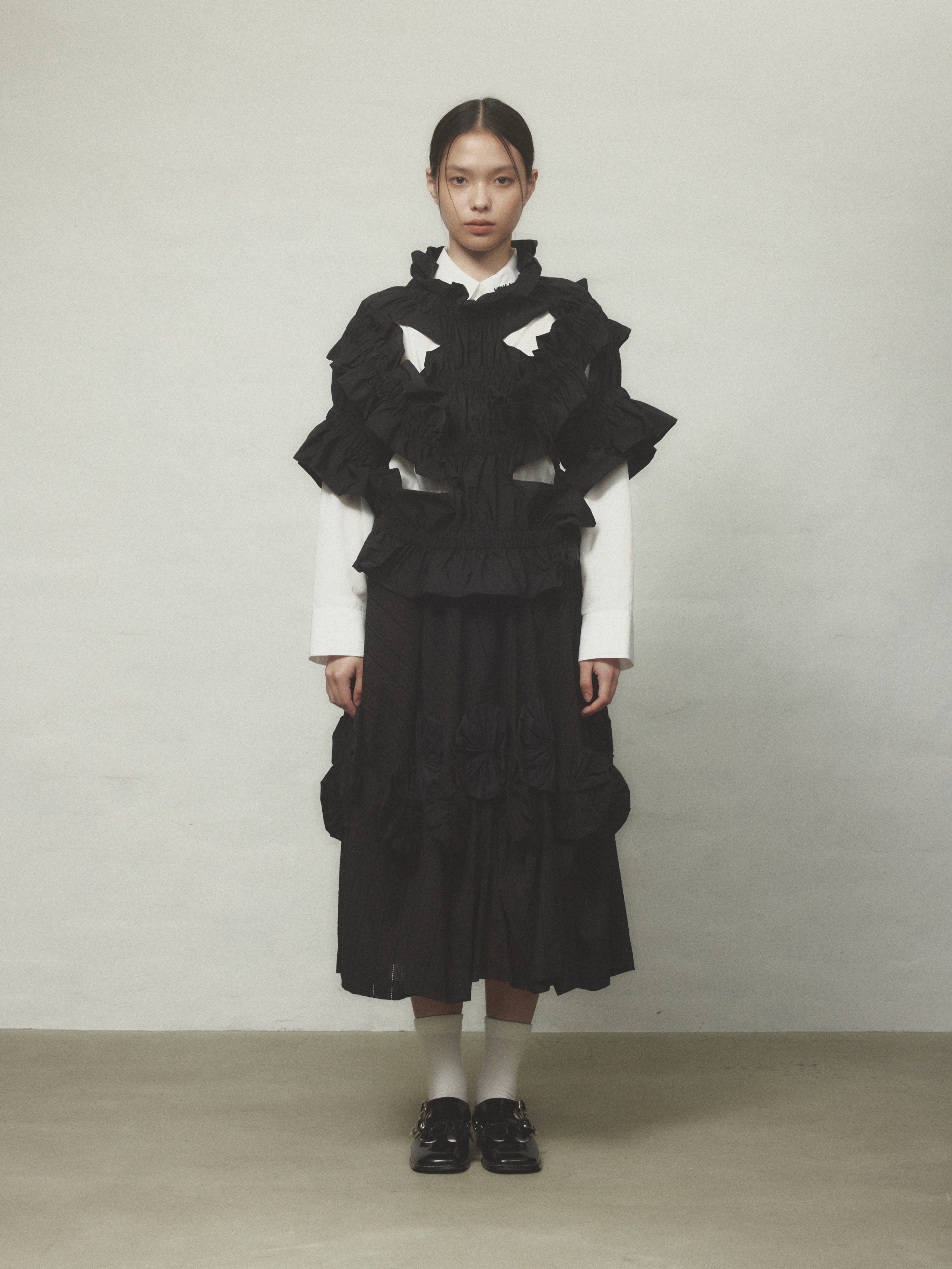 HOUGA フリルギャザートップス zizi tops – HOUGA