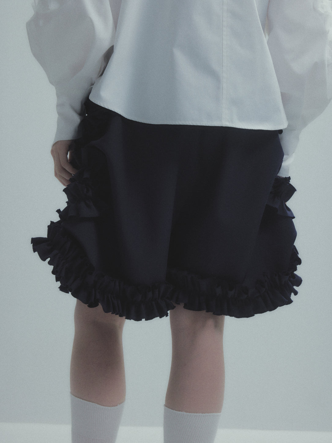 [Banquet] wings pants