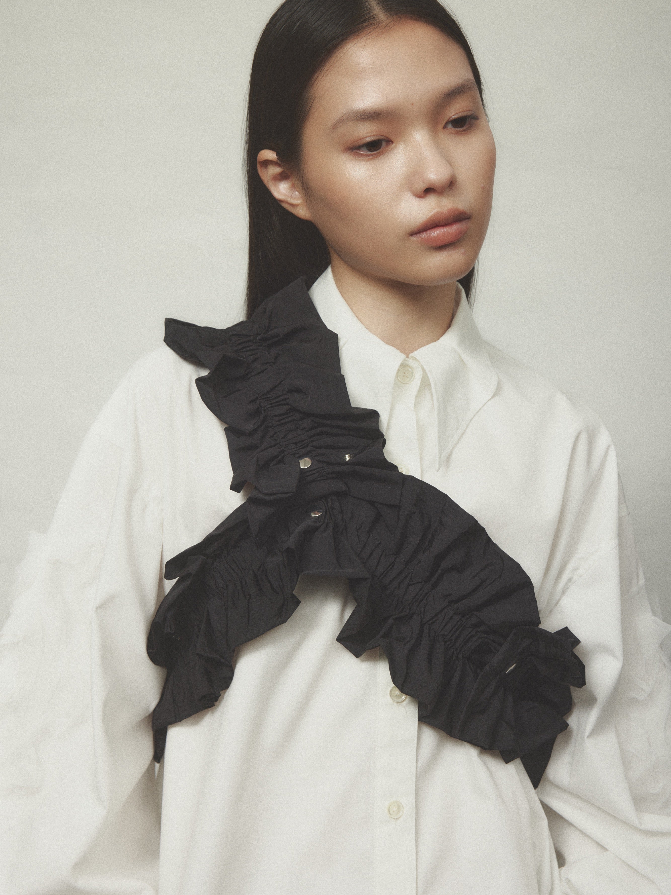 HOUGA フリルデザイン グレー ベスト HOUGA 】kiki frill vest (ベスト) | 木宮商店 -蔵前-