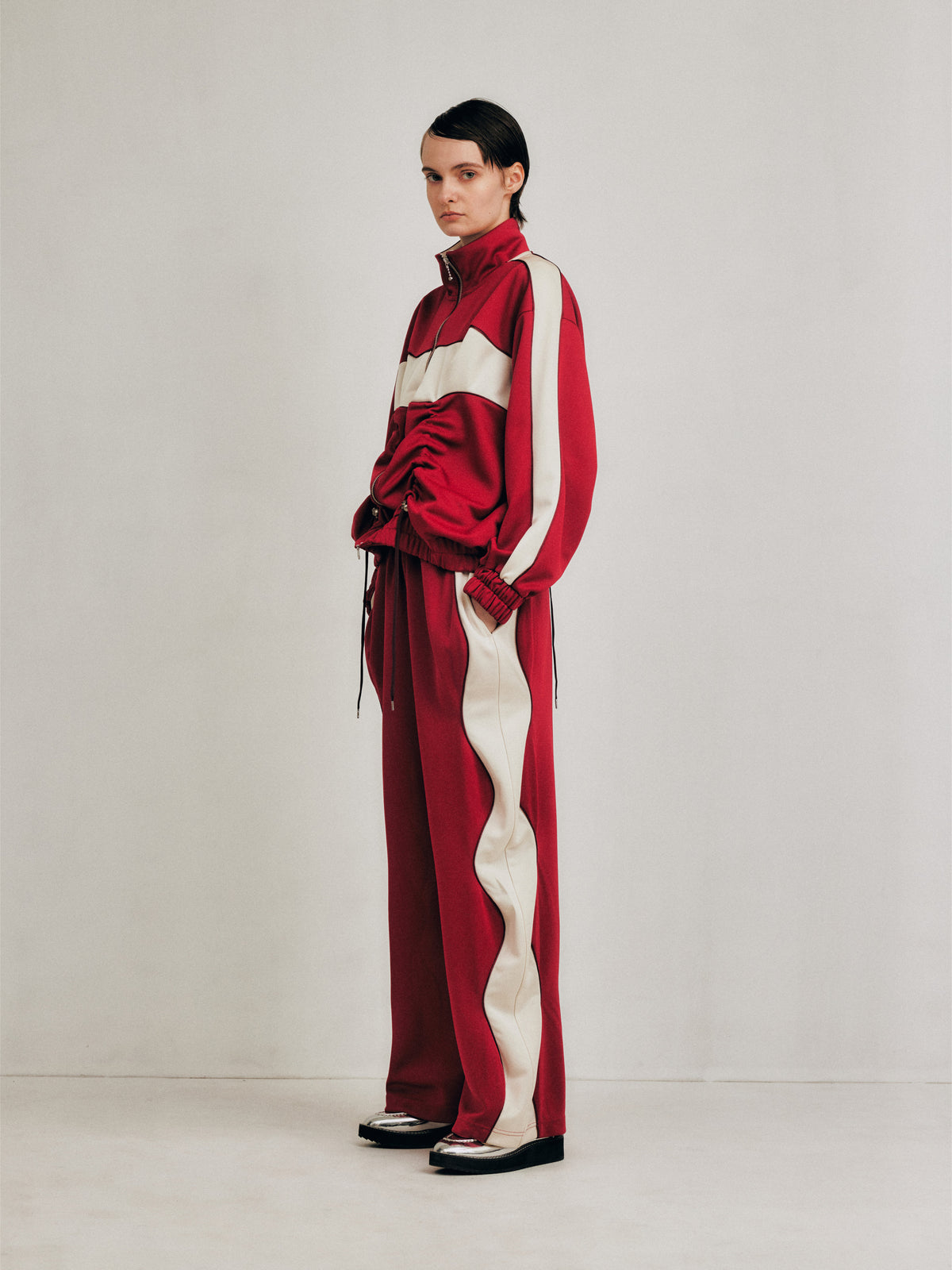 モデル身長：174cm